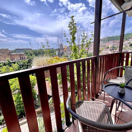 The Green Guest House Of Veliko Tarnovo-Amazing View, Top Location Bagian luar foto