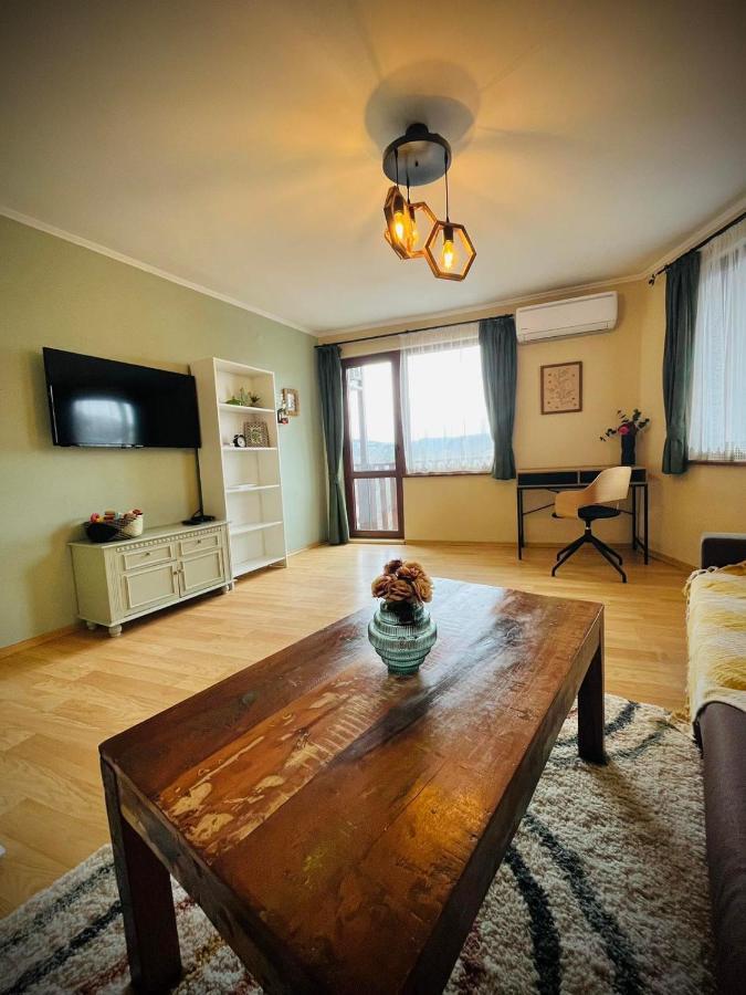 The Green Guest House Of Veliko Tarnovo-Amazing View, Top Location Bagian luar foto