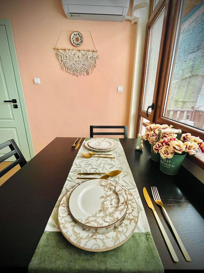 The Green Guest House Of Veliko Tarnovo-Amazing View, Top Location Bagian luar foto