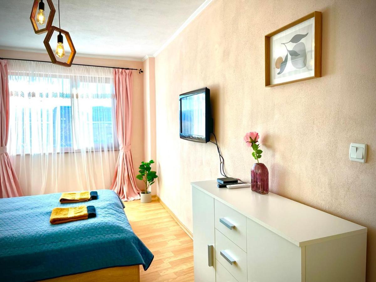The Green Guest House Of Veliko Tarnovo-Amazing View, Top Location Bagian luar foto